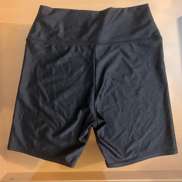 *SOLD* Garage Ultra High Rise Shiny Bike Short - Picture 5 of 6